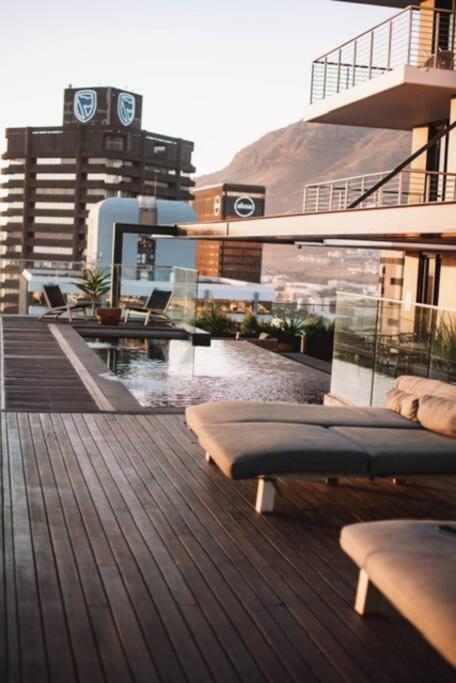 "Lykke On Bree" - Unique Apartment With Stunning Table Mountain Views ケープタウン エクステリア 写真